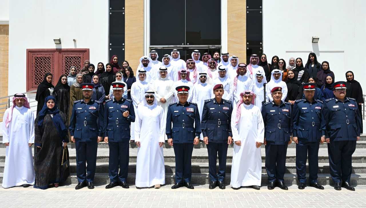 خلال لقائه بالمشاركين في برنامج رهان المستقبل 3 .. رئيس الأمن العام يشيد بالرعاية الملكية للشباب وتعزيز دورهم في التنمية الشاملة<